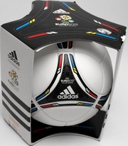 Футбольные мячи Adidas EURO 2012 Tango 12,  Танго 12 Евро 2012